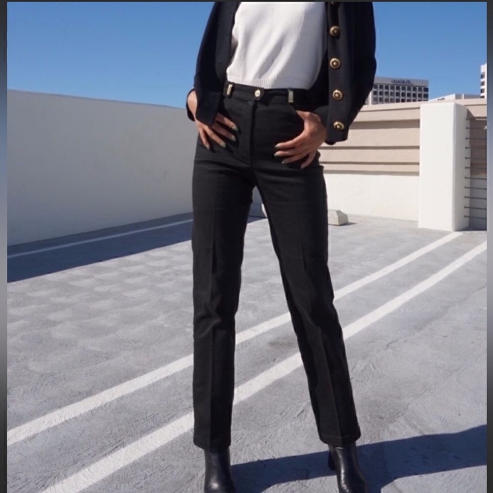 St.John Sport Marie Gray Black High Waist Gold Details Pants.Size 12